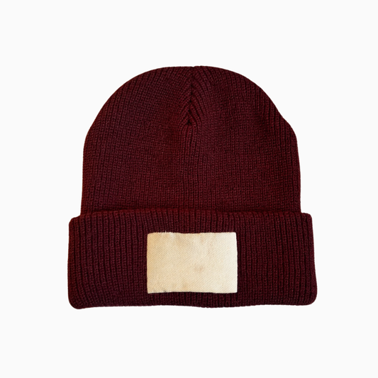 Bonnet bordeaux brodé
